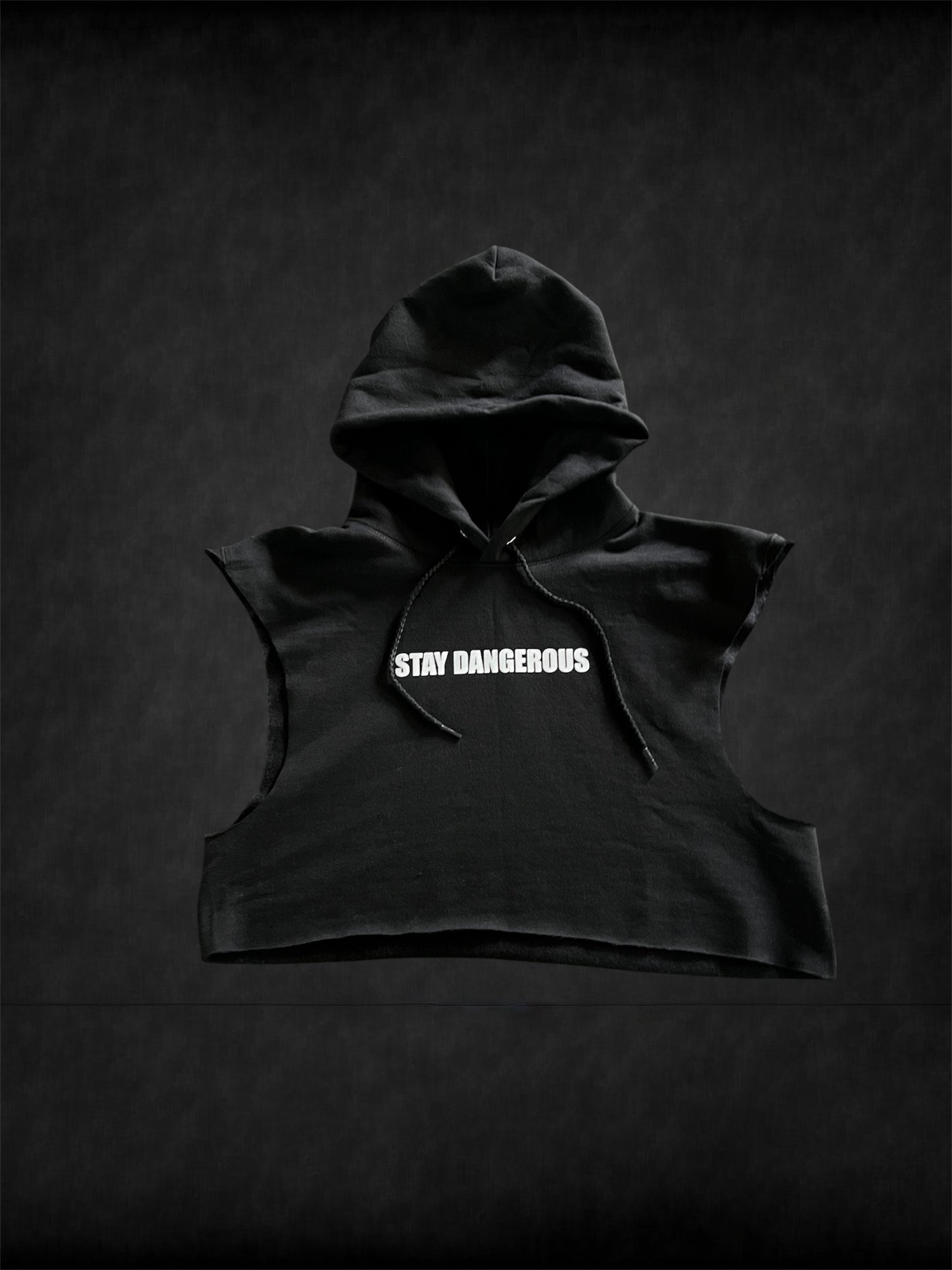 Stay Dangerous Crop [Black]